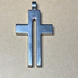 Silver Cross Pendant